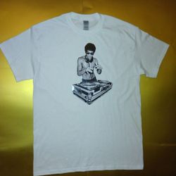 Bruce Lee Master D.J. T-$hirt
