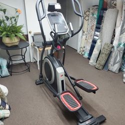 Pro-form Elliptical 525.00 