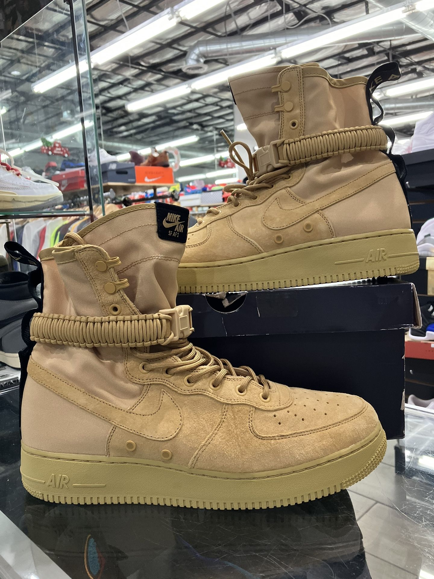 Nike SF Air Force One Gold Club Nike SF Air Force 1 High Club Gold main image 3