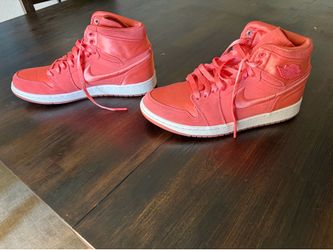 Women’s Air Jordan 1 Retro High Season of Her Sunblush