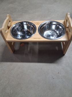 Elevated Adjustable Dog Bowl Stand