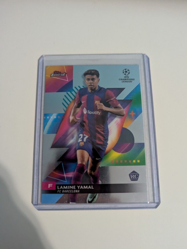 Topps finest Lamine Yamal rookie card