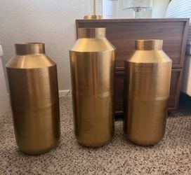 Gold Vases (Set of 3)