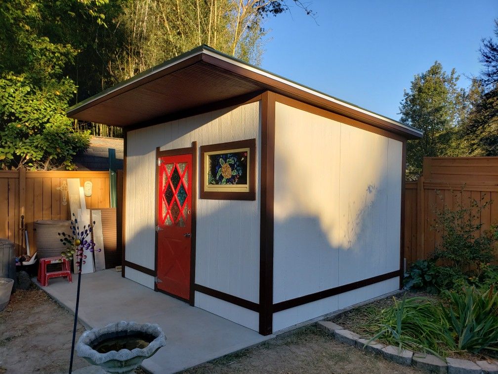 Custom Sheds