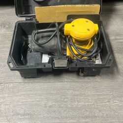 Dewalt Electric Sander