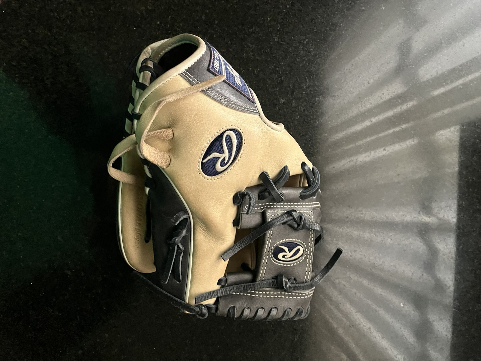 Rawlings Heart Of The Hide