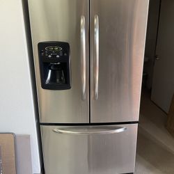 Maytag Refrigerator 