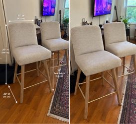2 Upholstered High Chairs