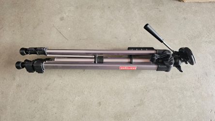 Craftsman tripod