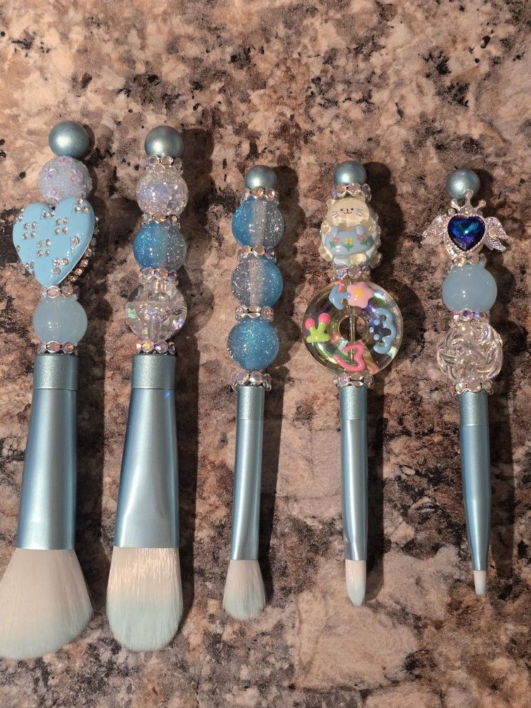 Beaded Makeup Brushes 