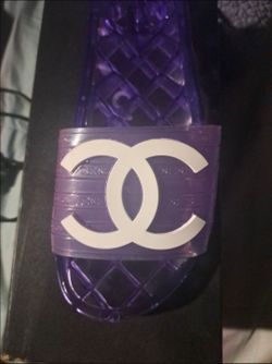 Chanel Slides