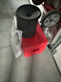Ash bucket