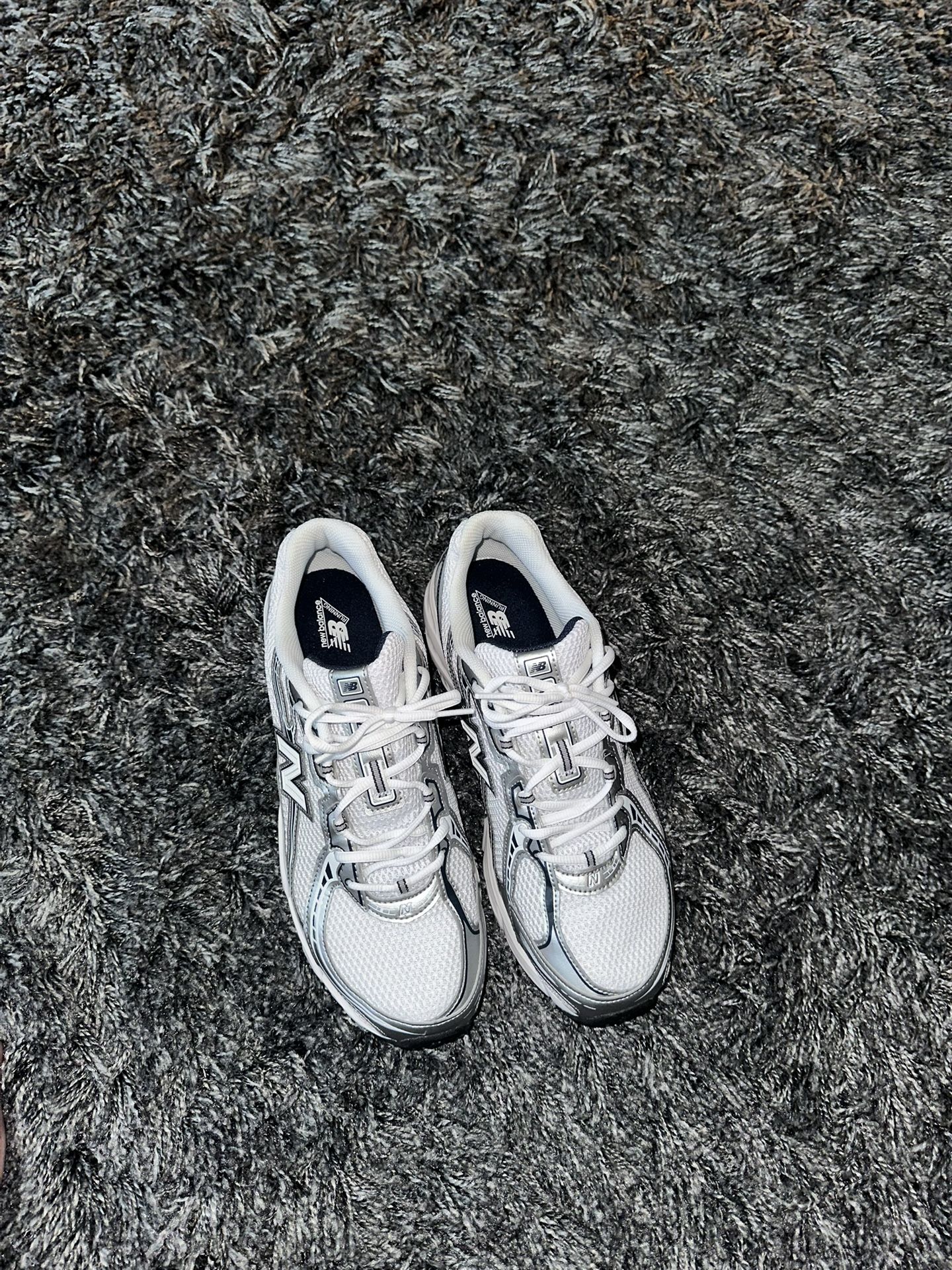 New Balance 740