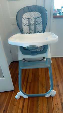 IngenUity Highchair 
