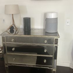 G-Gallery Mirrored Dresser
