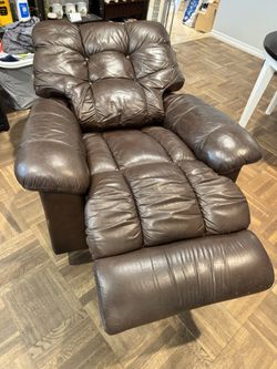 Recliner Chair