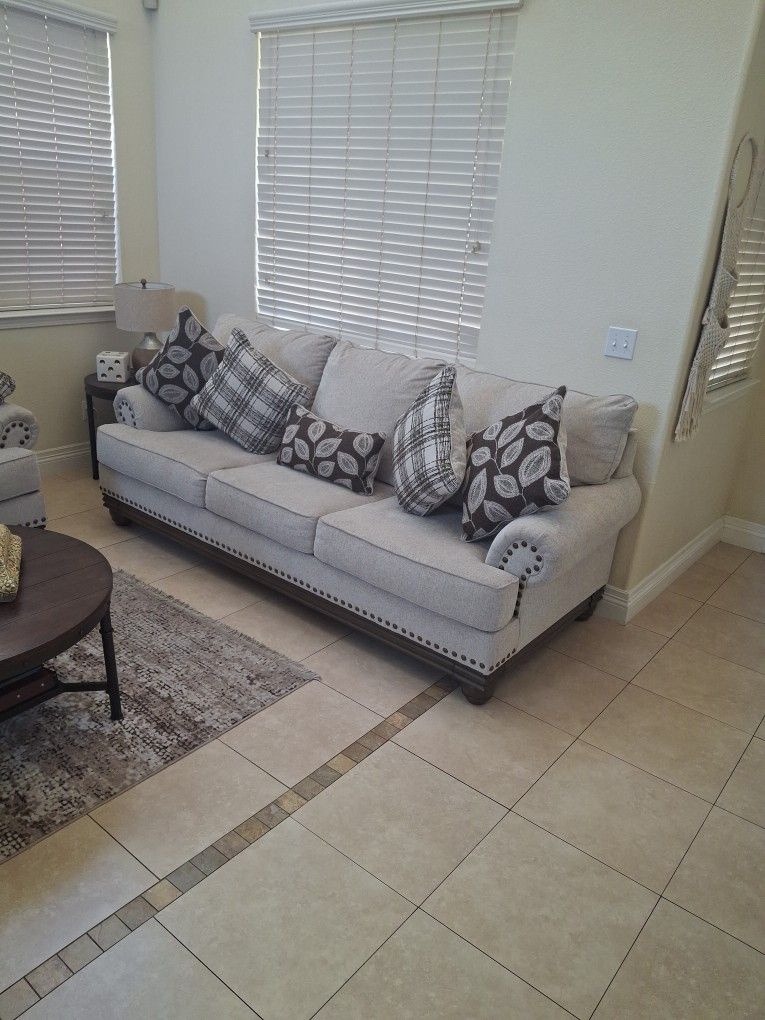 Sofa Set