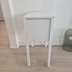 Table / Side Table
