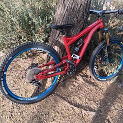 Dimondback Mission Pro Mountain Bike