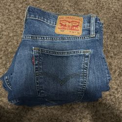 34x30 Levi’s 559 Pants 