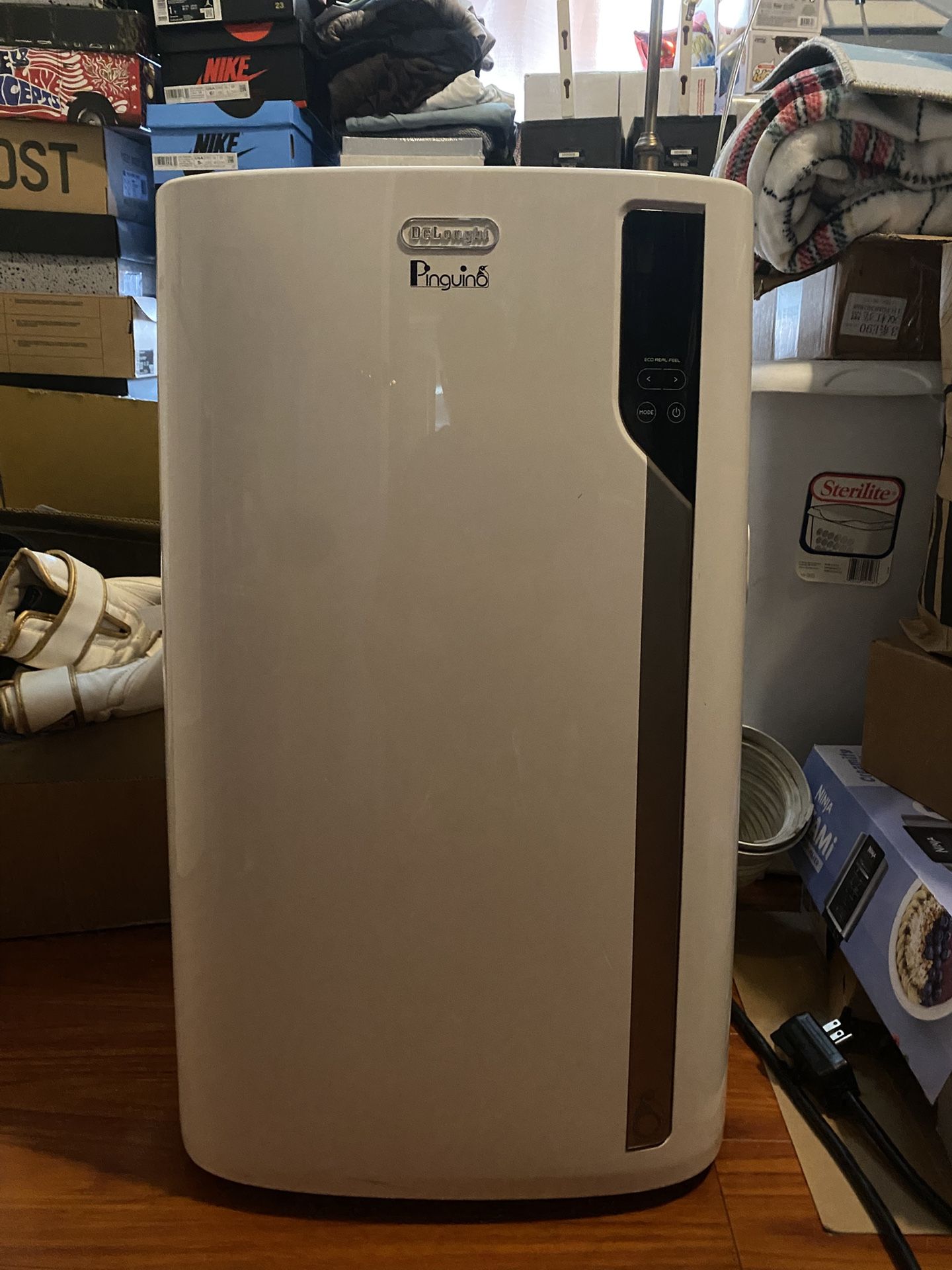 Portable air conditioner