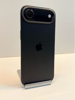 Apple iPhone 17 AIR 256gb. ( Unlocked Phone )
