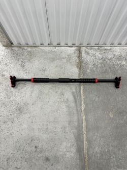 750lbs Rated Pull-Up Bar Doorway