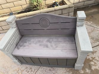 Free Pool Bench Storage