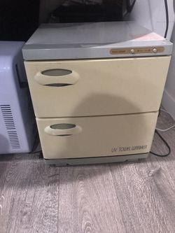 Towel Warmer And Sanitizer 