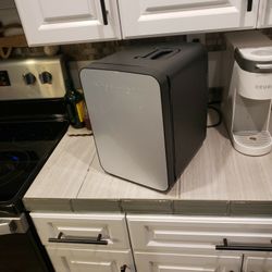 Small Frigidaire  Fridge