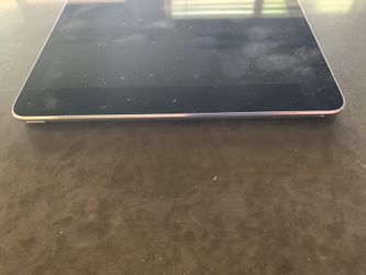 Selling iPad Pro 9.7 128gig, case and Apple Pencil.