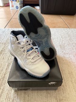 Authentic Nike air jordan retro 11 Columbia white size 6 Youth, woman’s 7.5, not Travis Scott, supreme, BIN, Dior, Kobe, Union, DB