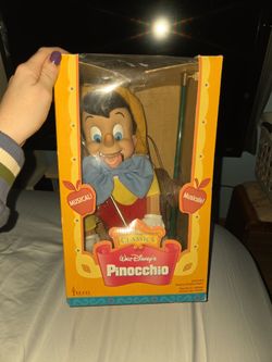 Telco Walt Disney's Pinocchio Animated Singing Figure