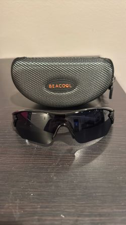 BEACOOL Polarized Sports Sunglasses for Men Women Youth Baseball Cycling Running Driving Fishing Golf Motorcycle TAC Glasses