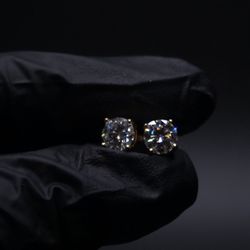 7mm 14k Gold Moissanite Stud Earrings 