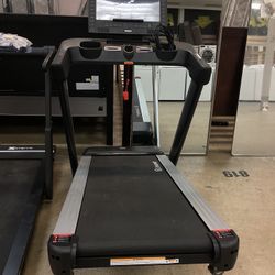 Lifesmart TM4500 PowerTouch Treadmill New Scratch And Dent 