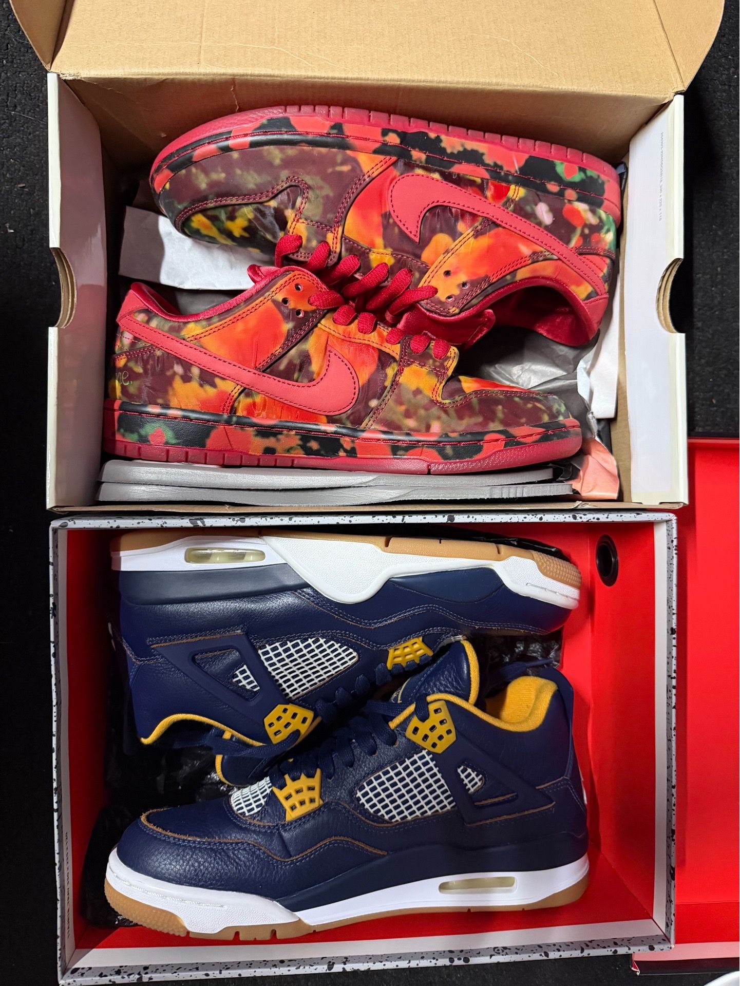Sneakers
