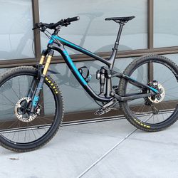 2017 Transition Patrol Carbon 2 27.5 Enduro Mountain Bike $9k Large Saint