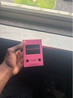 Valentino Cologne