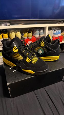 Retro Jordan 4 Thunder