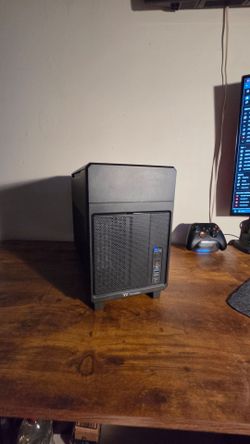 Gaming / AI Small Form Factor Computer