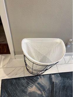 Laundry basket