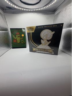 Mega evolutions ETB.