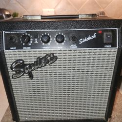 Fender Squier Sidekick PR 357 Elec Guitar Amplifier 28W