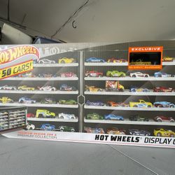 Hotwheels Display Case ( ‘83 Silverado ) 