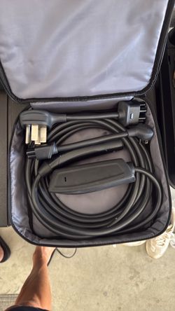 Tesla Mobile Connector Cables
