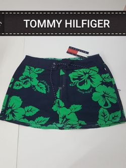 Tommy Hilfiger skirt size medium