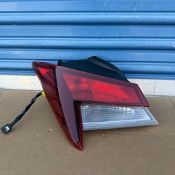 2021,2022,2023,2024,2025 Hyundai Elantra TailLight/Mica Trasera Lh Driver Oem,Original  Ask