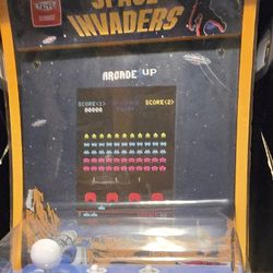 Space invaders arcade