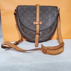 Authentic Louis Vuitton Monogram Chantilly GM